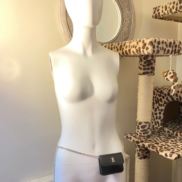 Steve Madden Black Micro Belt Bag with Silver Chain (NWT) - Picture 4 of 4
